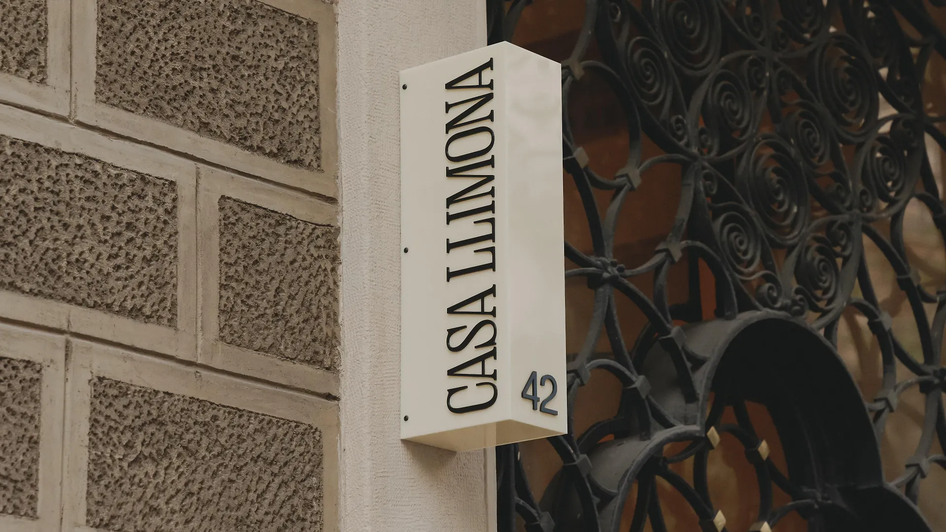 Casa Llimona Hotel Boutique Barcelona 2*,  Spain