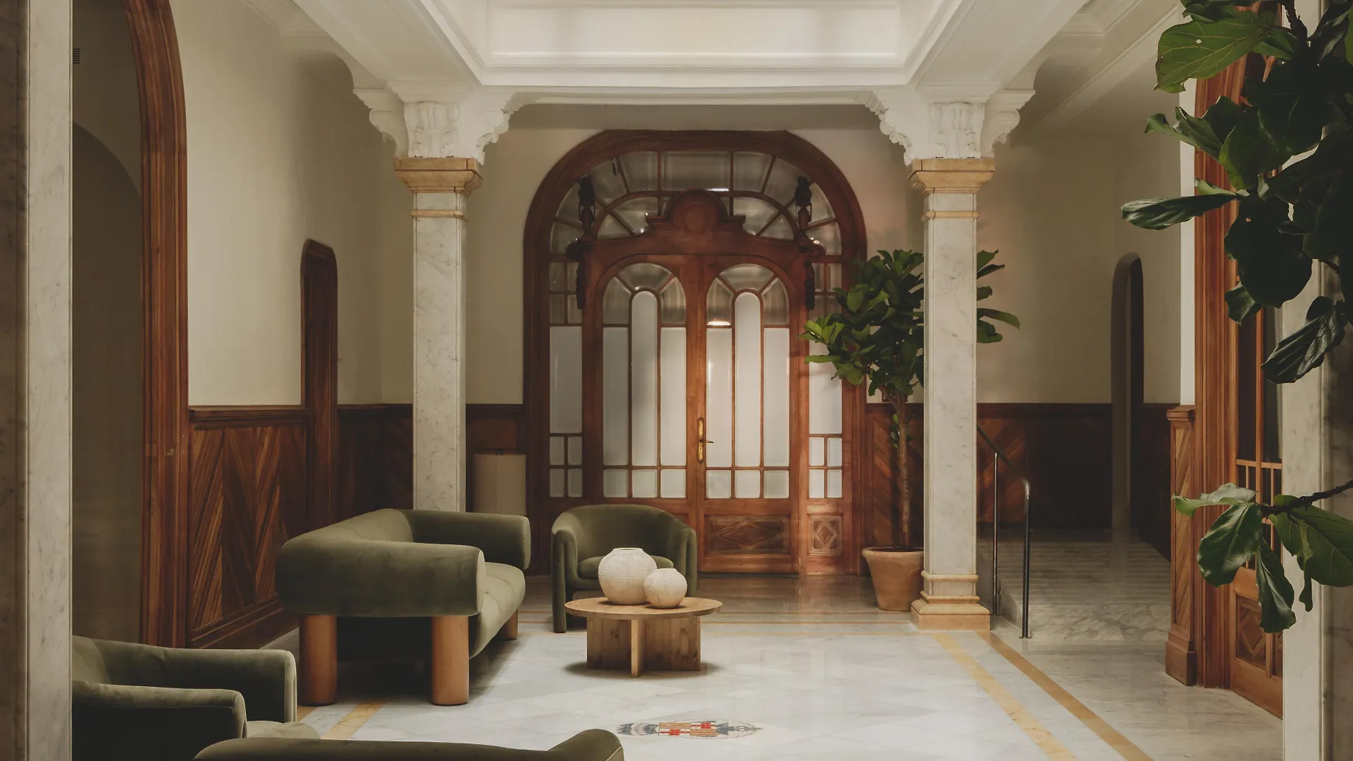 **  Casa Llimona Hotel Boutique Barcelona Spain